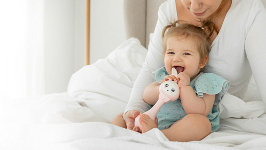 beneficios_aprender_jugando_bebe_mama_coccoylolo