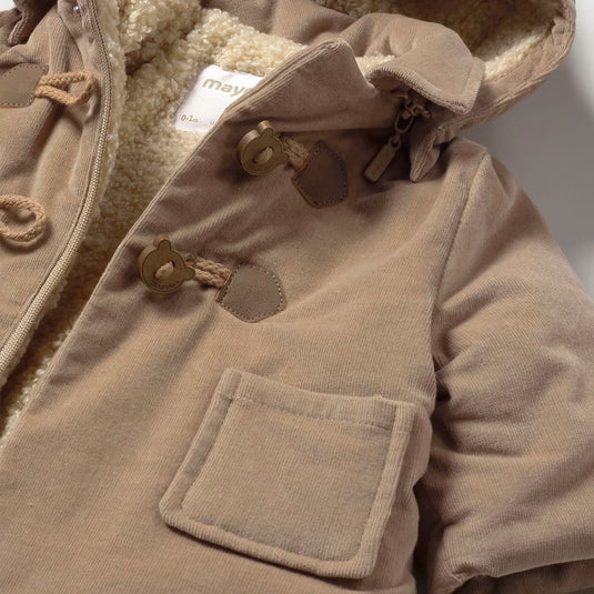 Chaqueta tipo abrigo de manga larga para recién nacido, cuello con capucha desmontable, cierre con cremallera delantera y alamares - Mayoral