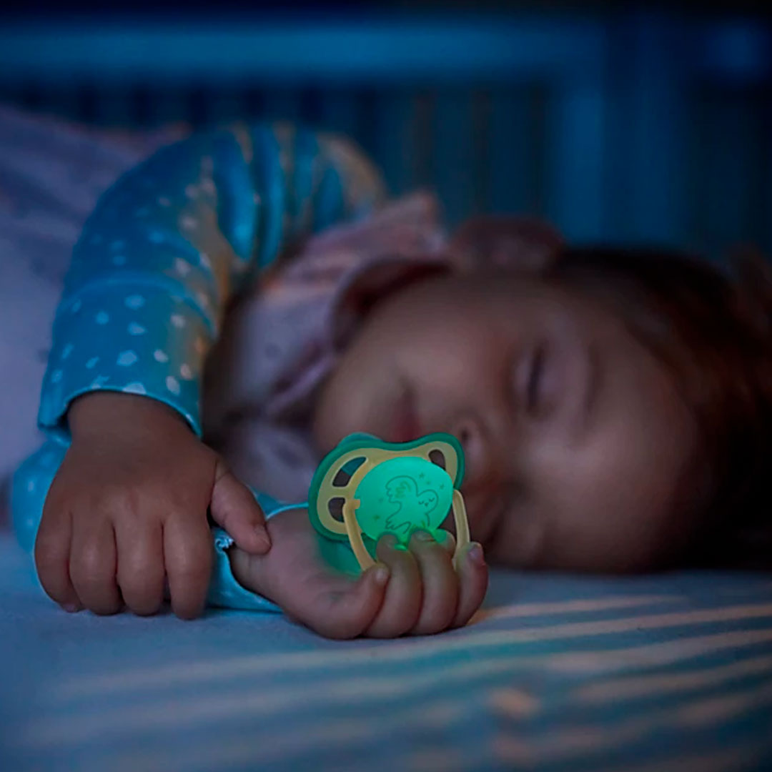 Chupas Ultra Air x2 Nighttime Estrellas Búho, libre de BPA, para niño de 0 a 6 meses - Philips Avent