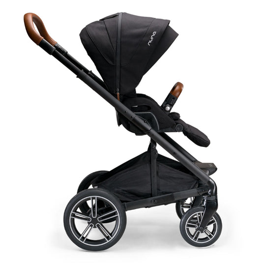 Coche paseador MIXX™ next con plegado compacto, cinturón de seguridad con hebilla magnética, múltiples posiciones de reclinado, fácil de plegar, manillar ajustable en altura de piel ecológica - Nuna
