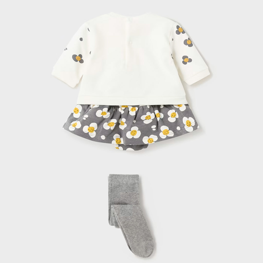 Conjunto con falda y medias Mayoral