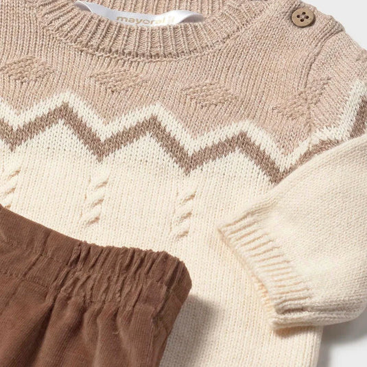 Conjunto con buzo tejido y pantalón café para bebé, jersey de manga larga, cuello redondo, botones en el hombro para facilitar la puesta, cinturilla elástica, bajo elástico para un mejor ajuste - Mayoral