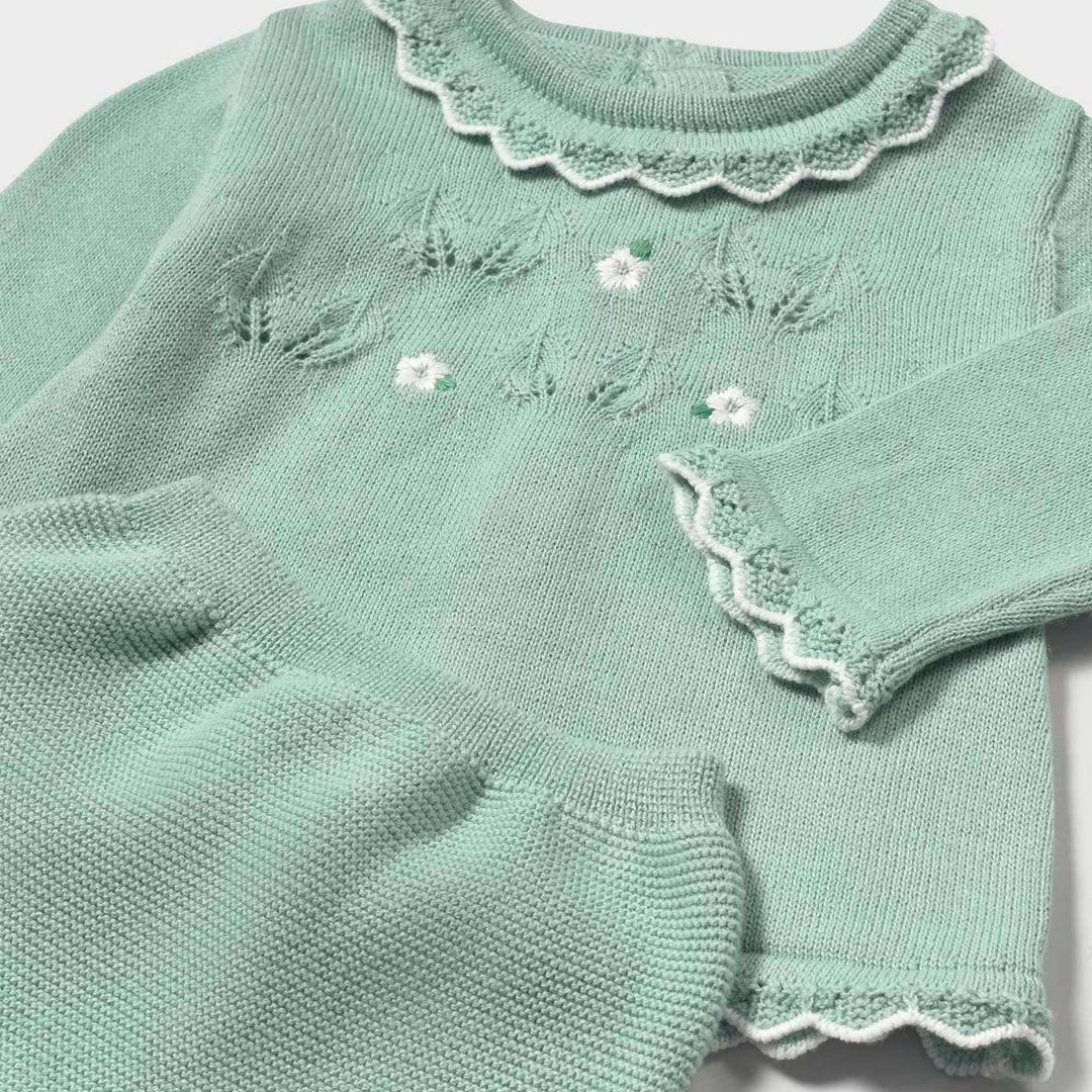 Conjunto tejido verde eucalipto para bebé recién nacida, buzo tejido con detalles bordados, pantalón con pies cerrados - Mayoral