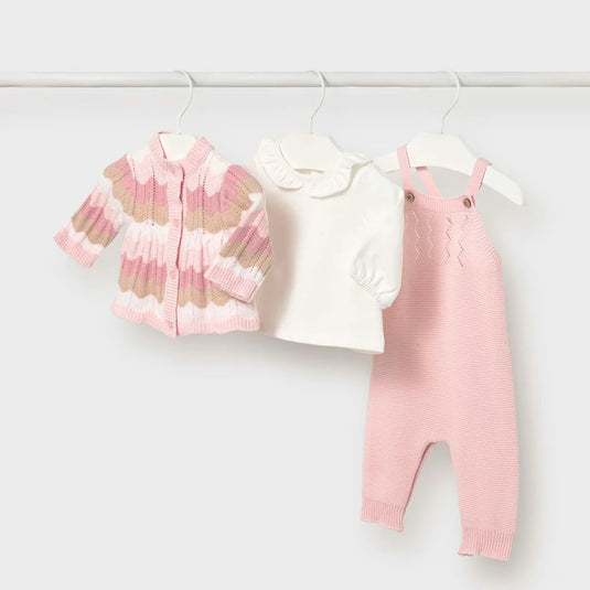Conjunto 3pz tejido con overall para bebé, cuello redondo, cierre con botones en la parte delantera, cuello redondo con volante, diseño overall con tirantes - Mayoral