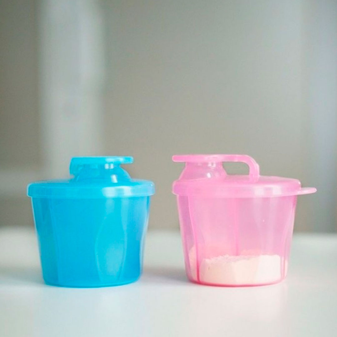 Dispensador y dosificador de leche en polvo, diseño compacto ideal para llevar a todos lados, boquilla, capacidad para hacer 3 teteros de 250ml - Dr. Brown’s