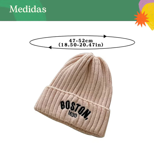 Gorro de diseño tejido Boston 1630 para bebé, color plano ideal para el día a día, gorro de punto cálido con dobles, hecho en material suave hippoargenico