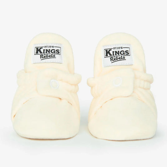 Zapatitos Fleece Classic Crema para bebé - Kings & Rebels