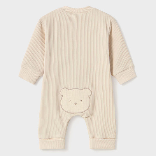 Pijama mameluco manga larga con diseño osito, ajuste por botones, con dos bolsillos, resorte de ajuste en manos y tobillos, hecha en tela cálida hipoalergénica - Mayoral
