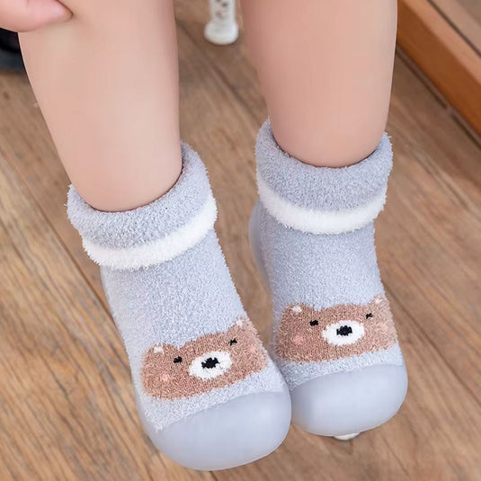 Medias tejidas de osito con suela antideslizante para bebé, zapatitos para primeros pasos, hechas en material cálido e hipoalergénico, con diseño elástico fácil de poner - Color & Life