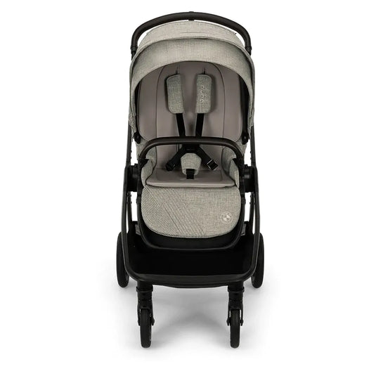 Coche paseador TRIV next BMW Collection convertible en travel system, con suspensión en todas las ruedas, asiento reversible all-season y freno de un toque - Nuna