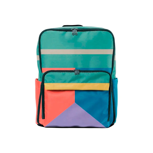 Pañalera morral multifuncional con diseños estampados, con múltiples compartimientos ideales para todo lo del bebé y espacios muy prácticos para los padres, hecha en 50% lona reciclada hecha en Colombia - ANTO