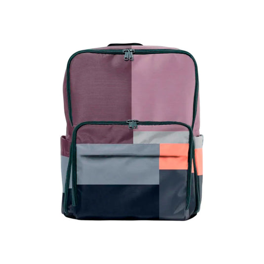 Pañalera morral multifuncional con diseños estampados, con múltiples compartimientos ideales para todo lo del bebé y espacios muy prácticos para los padres, hecha en 50% lona reciclada hecha en Colombia - ANTO