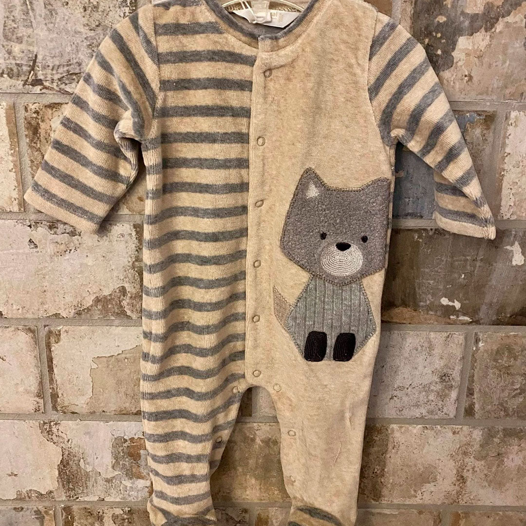 Pijama manga larga con diseño de zorrito para bebé, cuello redondo, botones a presión en la entrepierna para facilitar la puesta de la prenda, cálido tejido de algodón con tacto suave y aterciopelado - Mayoral