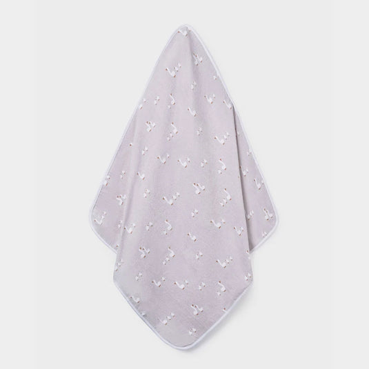 Toalla con capucha gris con decorado de cisnes - Mayoral