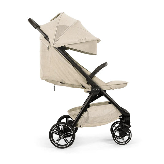 Coche paseador TRVL lx BMW Collection ultraligero, con plegado compacto con una mano, suspensión en las cuatro ruedas y neumáticos sin aire - Nuna