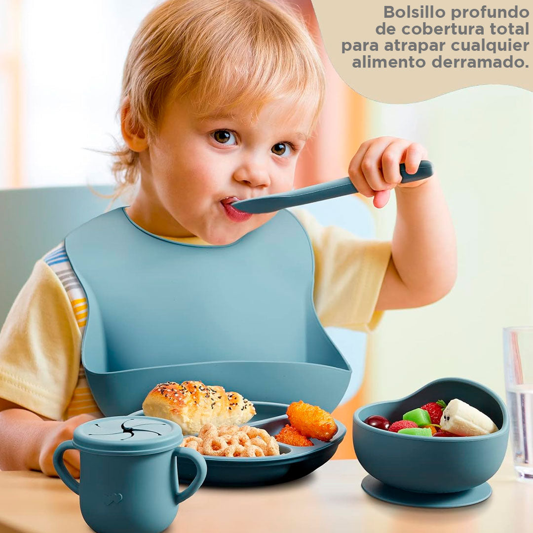 Vajilla 7pz en silicona grado alimenticio, 100% libre de BPA, cubiertos de silicona suave con mango en madera, adhesión a superficie plana, con babero recolector