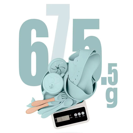 Set vajilla 8pz en silicona diseño Ballenita, combo de alimentación complementaria, 100% libre de BPA, set de babero, plato, tazón y cubiertos, hechos en material calidad alimenticia y resistente - Color & Life