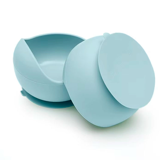 Set vajilla 8pz en silicona diseño Ballenita, combo de alimentación complementaria, 100% libre de BPA, set de babero, plato, tazón y cubiertos, hechos en material calidad alimenticia y resistente - Color & Life