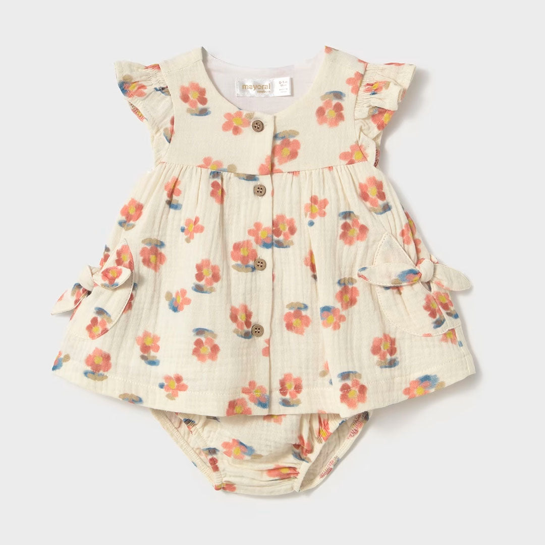 Vestido estampado flores de manga corta para recién nacida, cierre con botones en la parte delantera, bolsillos funcionales en la parte delantera, diseño estampado - Mayoral