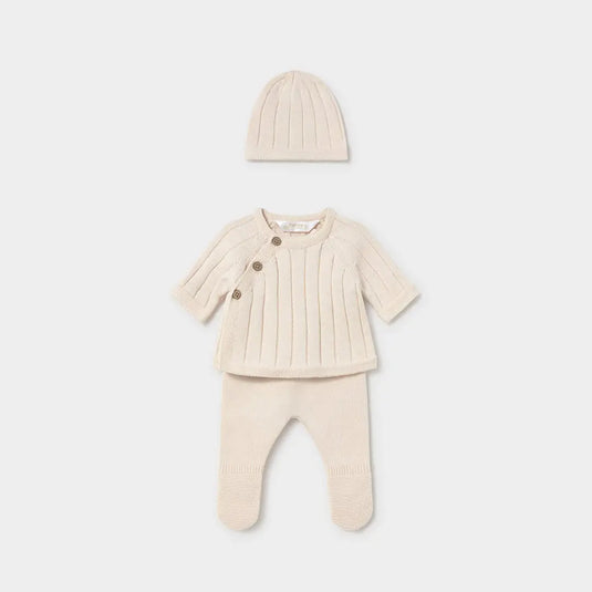 Conjunto 3 piezas para recién nacido con buzo cruzado, pantalón con pie y gorro a juego, en algodón 100% - Mayoral