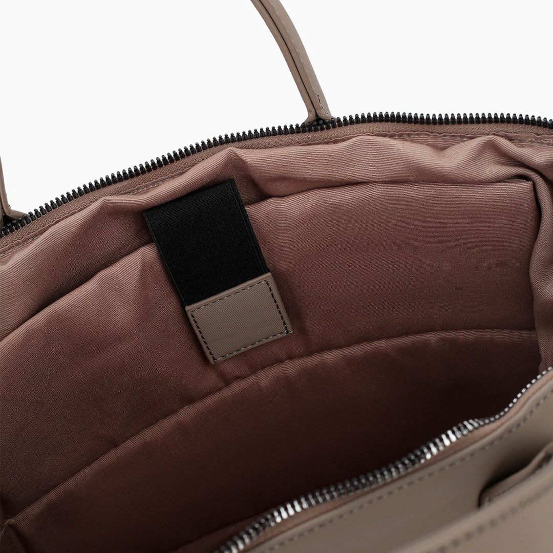 Bolso premium multifuncional en eco-cuero, buena capacidad de almacenamiento, con correa para llevarlo lateral, diseño francés - David Jones