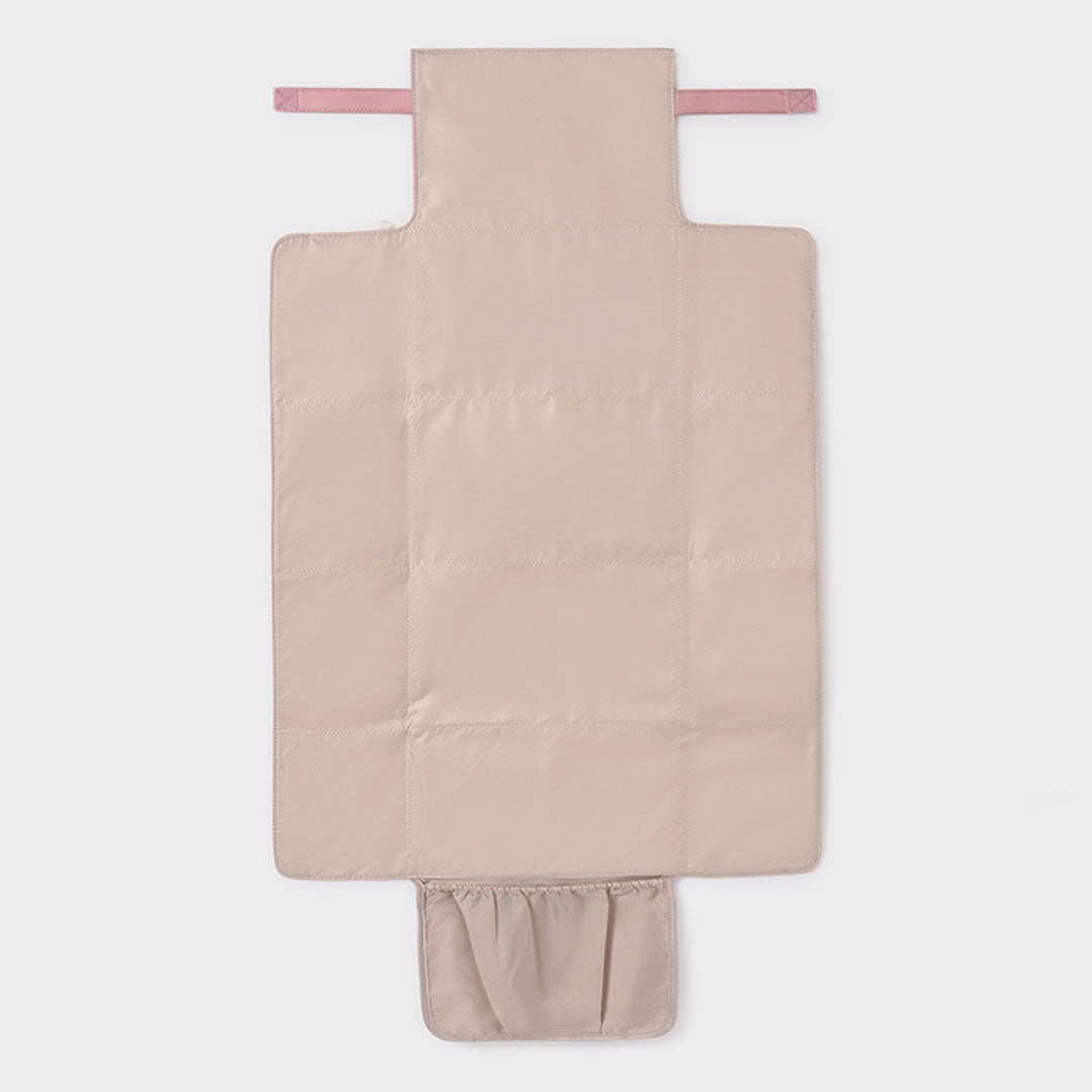 Cambiador portátil plegable waterproof para bebé, imprescindible para atender a tu bebé fuera de casa, suave forro interior de poliéster - Mayoral