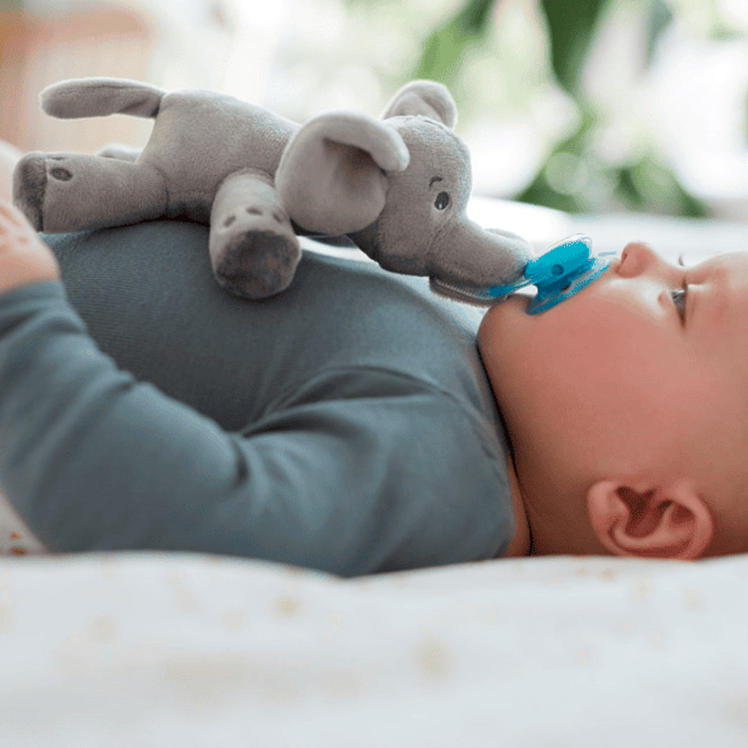 Chupa Ultra Soft de 0-6 m, con apego de peluche - Philips Avent