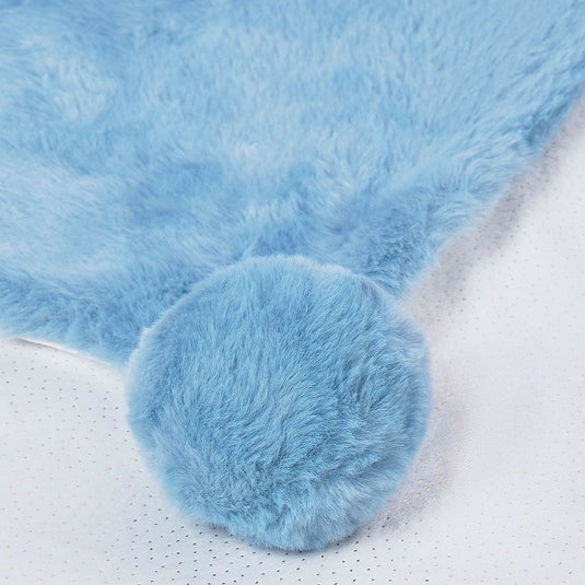 Manta ovejera con pompones para bebé, de gran suavidad, con la que tu bebé se sentirá abrigado y protegido en sus momentos de descanso, suave y gustoso tejido exterior de pelo, cálida y confortable - Mayoral