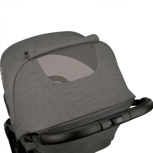 Coche paseador TRVL maleta ultracompacto para bebé, con sistema de plegado compacto tipo maleta, cinturón en 5 puntos, barra de empuje con detalles de lujo, ultraligero y fácil de transportar - Nuna