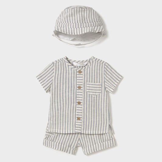 Conjunto 3pz diseño a rayas con gorrito, hecho en tela transpirable ligera, pantalón corto, gorro con ajuste por correas, camisa con botones - Mayoral