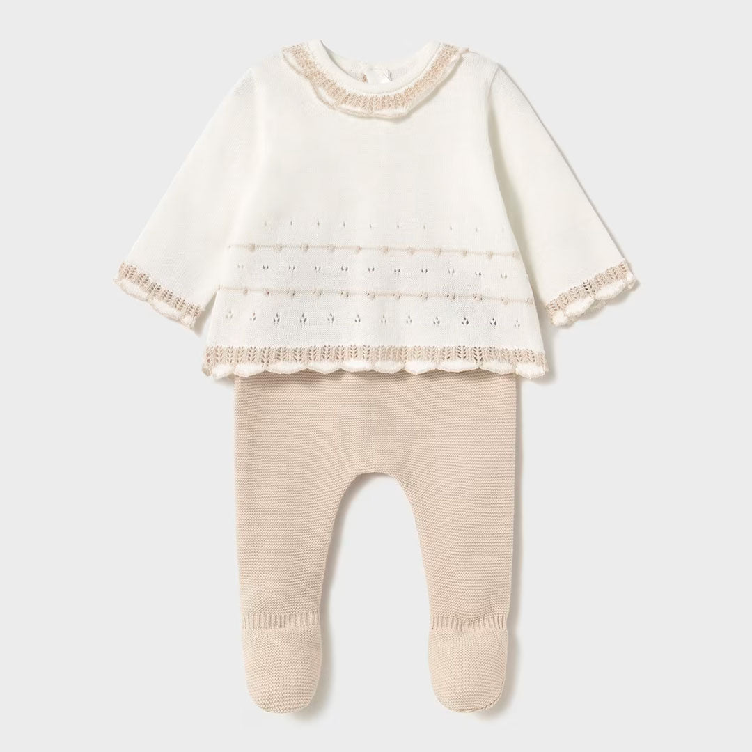 Conjunto tejido colores suaves para recién nacido, set buzo y pantalón tejido con detalles bordados, zapatitos unidos, ideal para cualquier ocasión - Mayoral