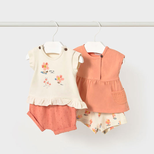 Conjunto 2pz blusa manga corta y short estampado, set de una blusa y un pantalón corto a juego, hechos en tela suave, con divertido diseño de florecitas - Mayoral