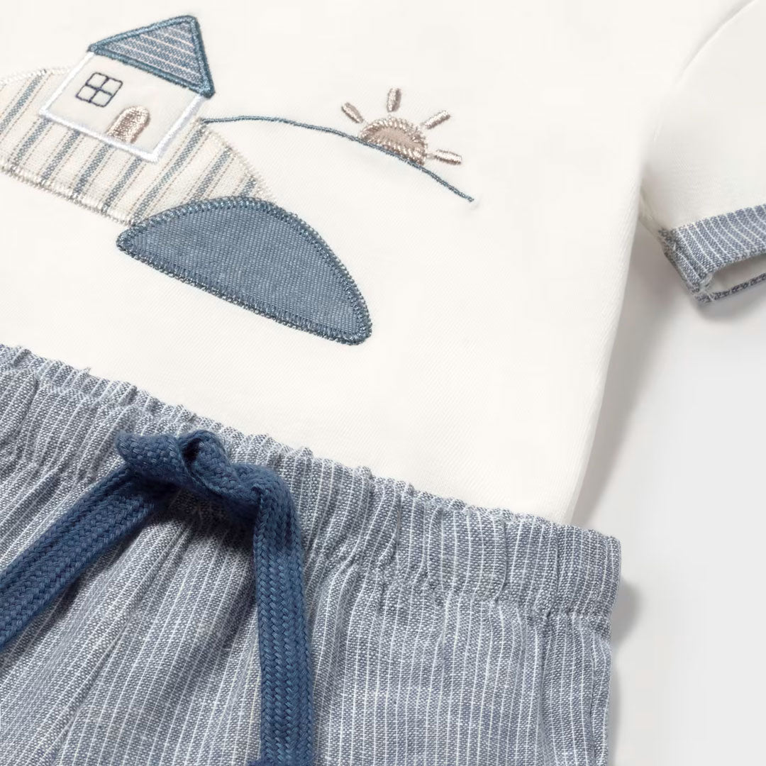 Conjunto 2pz camiseta blanca con short azul, detalle bordado en forma de casita, short con ajuste de cintura, hecho en tela ligera y transpirable - Mayoral