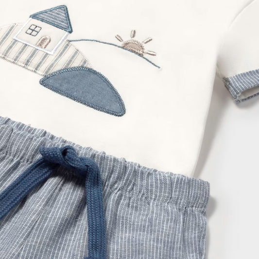 Conjunto 2pz camiseta blanca con short azul, detalle bordado en forma de casita, short con ajuste de cintura, hecho en tela ligera y transpirable - Mayoral