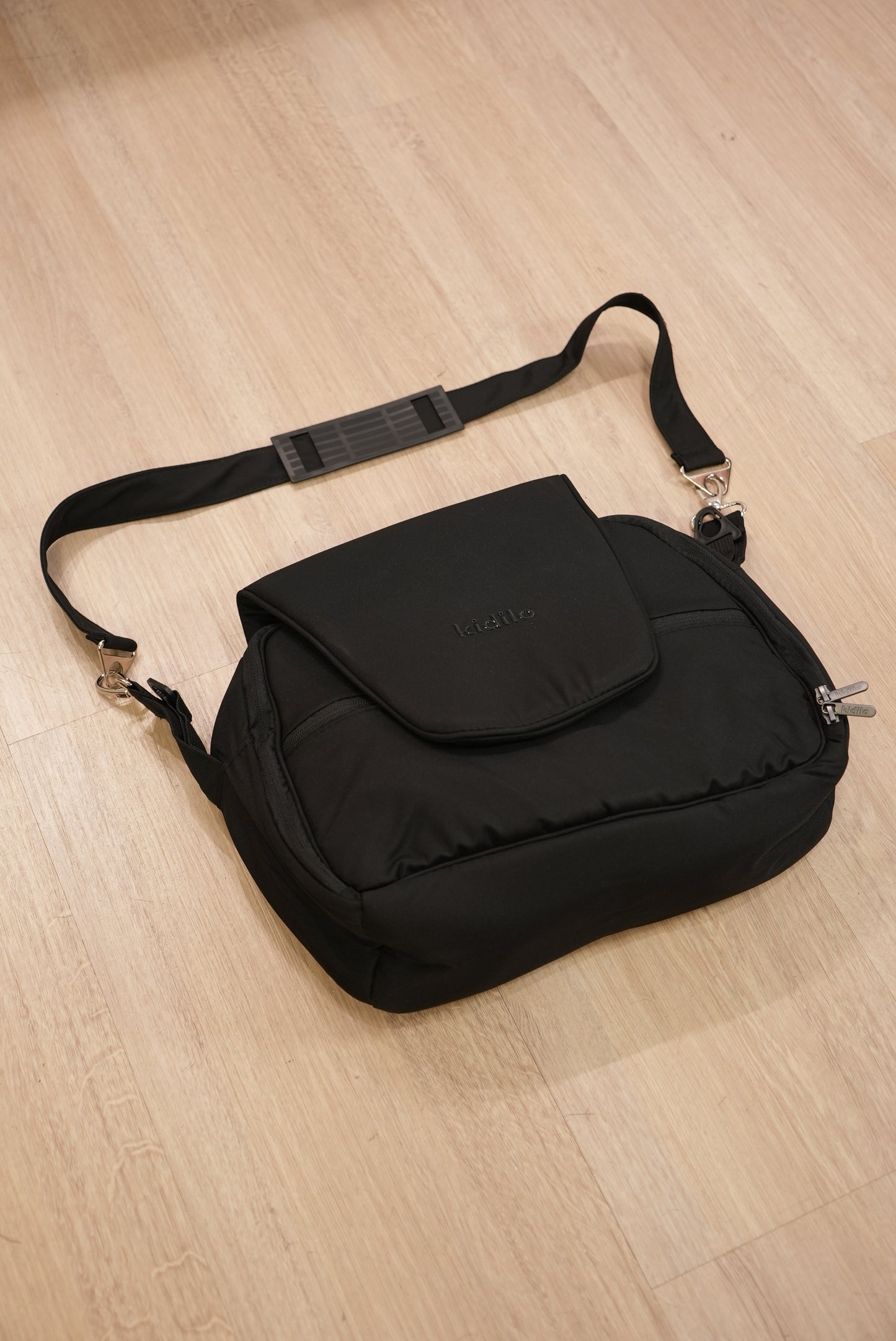 Coche moisés y paseador 3 en 1, con sistema de plegado fácil, ideal para bebés recién nacidos hasta los 4 años aprox, ajustes de reclinado y de capota cubresol - Kidilo
