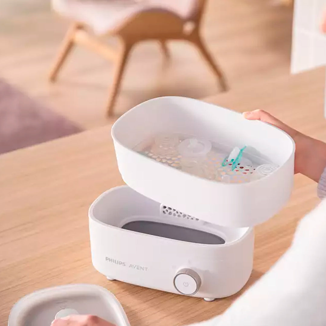 Esterilizador y secador eléctrico premium 4 en 1, con capacidad para 6 teteros y accesorios - Philips Avent