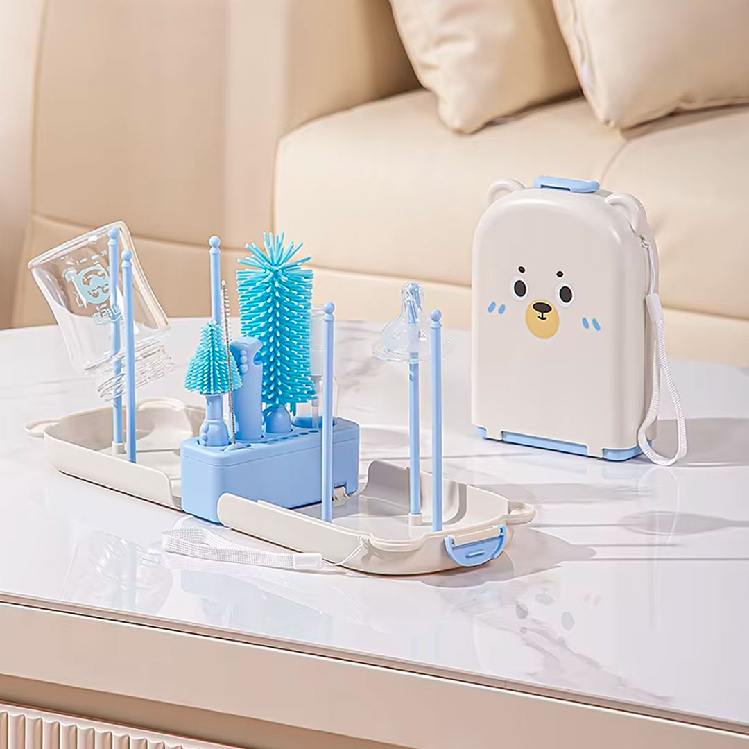 Juego de cepillos lavateteros portátil en estuche de osito, kit de limpieza de biberones, accesorios y vasos, hechos en silicona grado alimenticio, de tamaño compacto fácil de transportar