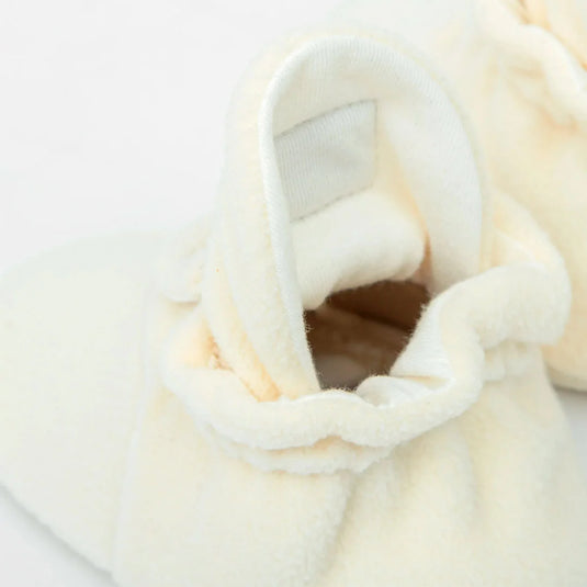 Zapatitos Fleece Classic Crema para bebé - Kings & Rebels
