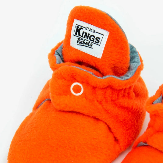 Zapatitos Fleece Gripper Naranja para bebé - Kings & Rebels