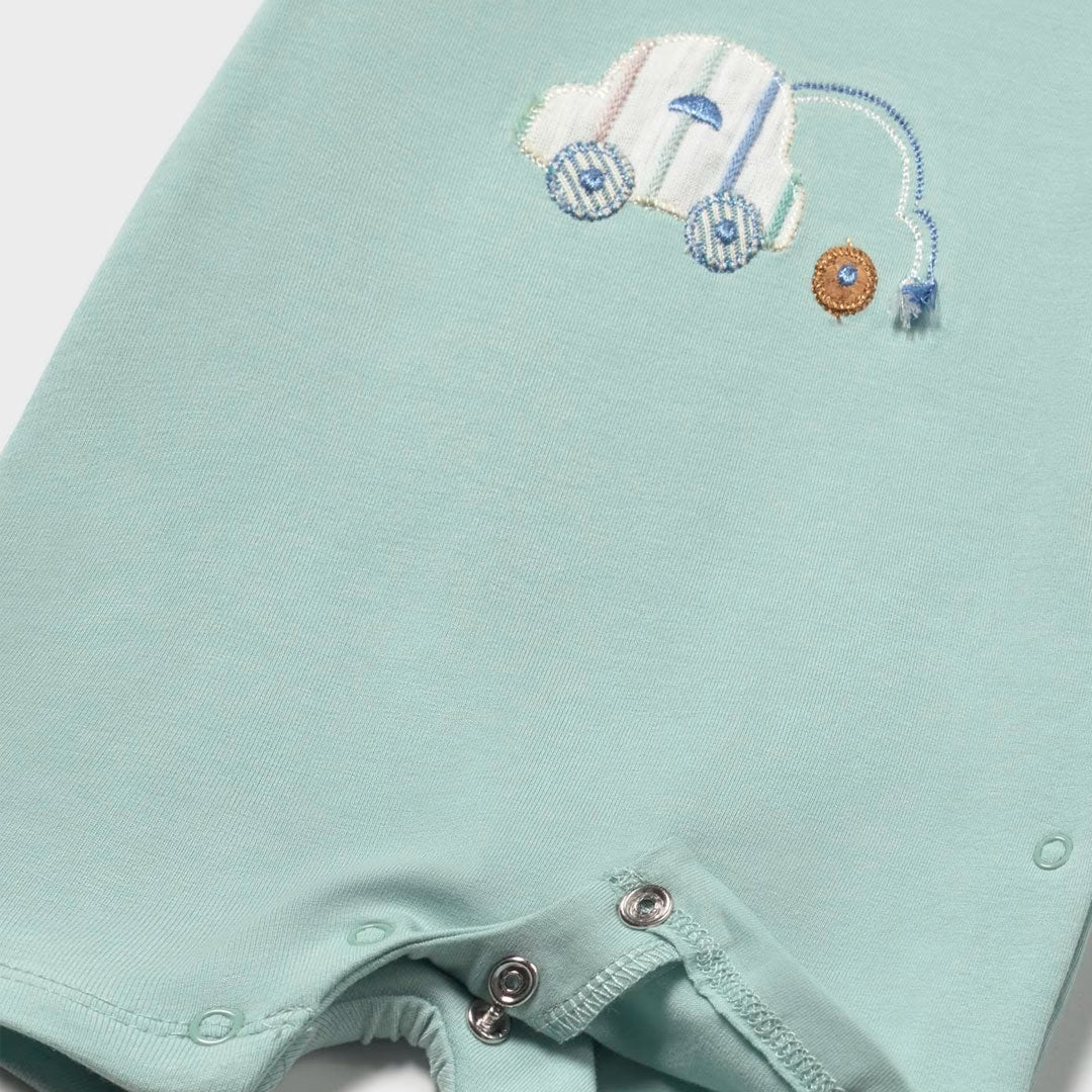 Pijama mameluco manga corta con botones, hecha 100% en algodón suave y antialérgico, con detalles bordados - Mayoral