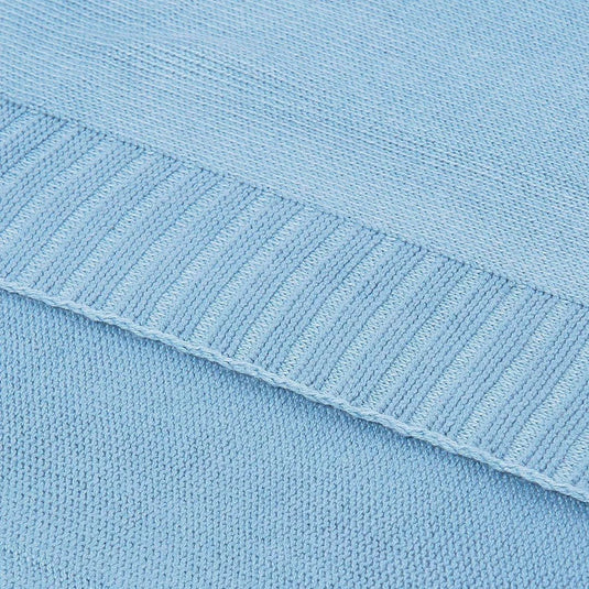 Manta tejida con borde con diseño bordado para bebé, diseño envolvente en punto suave que ofrece confort al bebé en sus momentos de descanso, de medidas de 90 cm de largo x 90 cm de ancho - Mayoral - Cocco Semana 2026