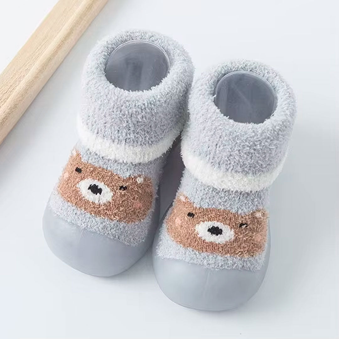 Medias tejidas de osito con suela antideslizante para bebé, zapatitos para primeros pasos, hechas en material cálido e hipoalergénico, con diseño elástico fácil de poner - Color & Life
