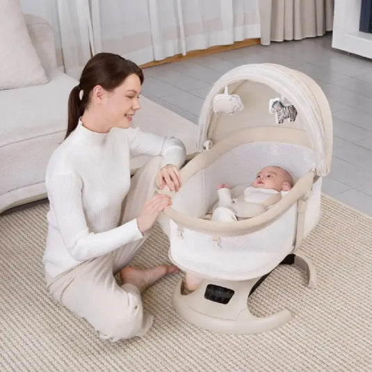 Mecedora eléctrica InfiniOrbit para bebé con balanceo, vibración, Bluetooth, temporizador, asiento reclinable y barra de juguetes - Mastela
