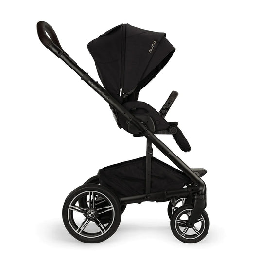 Coche paseador MIXX next BMW Collection convertible en capazo y travel system, con reclinado horizontal, asiento reversible y plegado compacto - Nuna