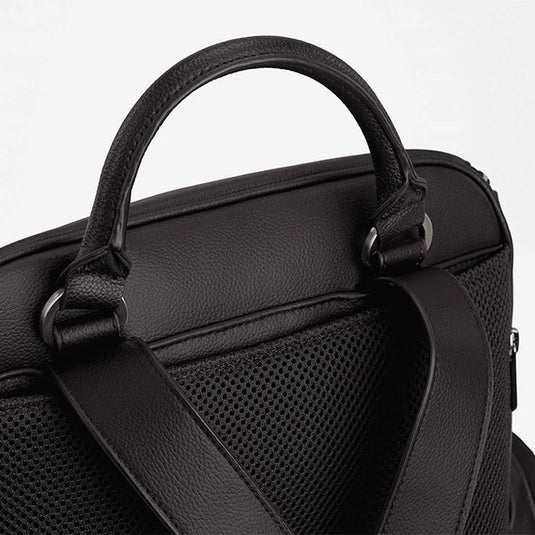 PREVENTA | Pañalera tipo mochila Nuna Essential Bag, con bolsillo cambiador, cosmetiquera y compartimento para laptop - Nuna