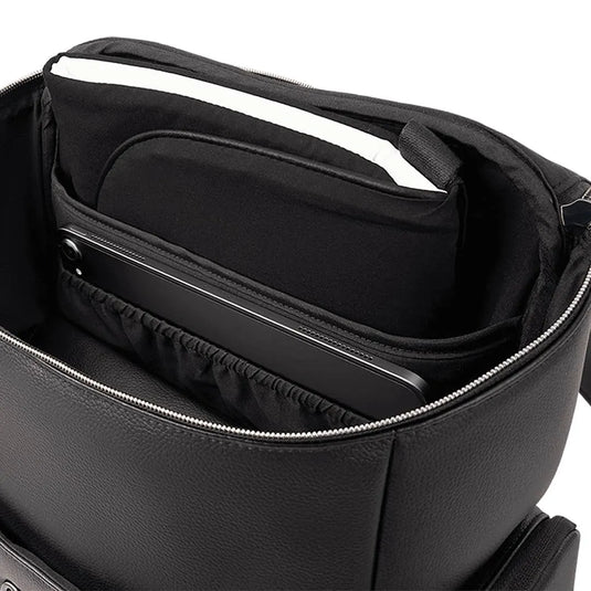 PREVENTA | Pañalera tipo mochila Nuna Essential Bag, con bolsillo cambiador, cosmetiquera y compartimento para laptop - Nuna