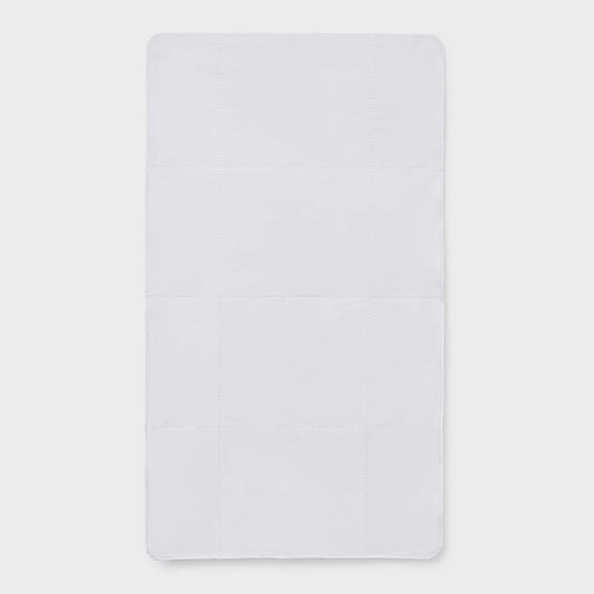 Organizador con cambiador portátil en poliéster reciclado, portadocumentos de bebé de cuidado diseño, cuenta con compartimentos interiores para una mejor organización, cierre con velcro, exterior textil con efecto acolchado - Mayoral