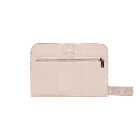 Organizador con cambiador portátil en poliéster reciclado, portadocumentos de bebé de cuidado diseño, cuenta con compartimentos interiores para una mejor organización, cierre con velcro, exterior textil con efecto acolchado - Mayoral