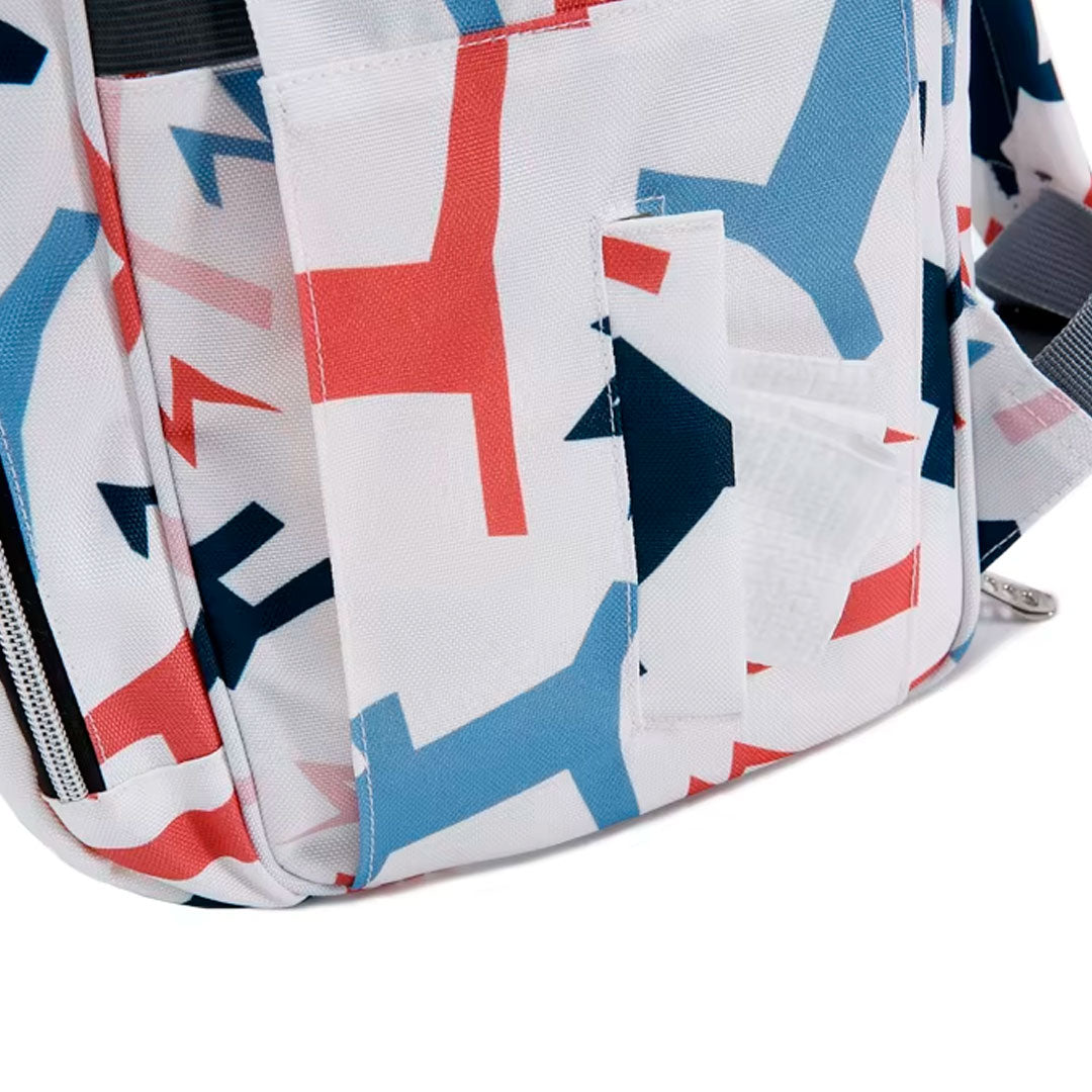 Pañalera multifuncional blanca con estampado, bolso tipo morral, cuenta con múltiples bolsillos indienprdientes, bolsillos térmicos, correas ajustables, amplio almacenamiento - Color & Life