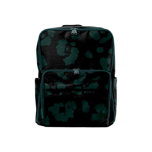 Pañalera morral multifuncional con diseños estampados, con múltiples compartimientos ideales para todo lo del bebé y espacios muy prácticos para los padres, hecha en 50% lona reciclada hecha en Colombia - ANTO